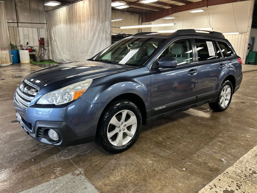 Used 2014 Blue Subaru 2.5i Premium image 1