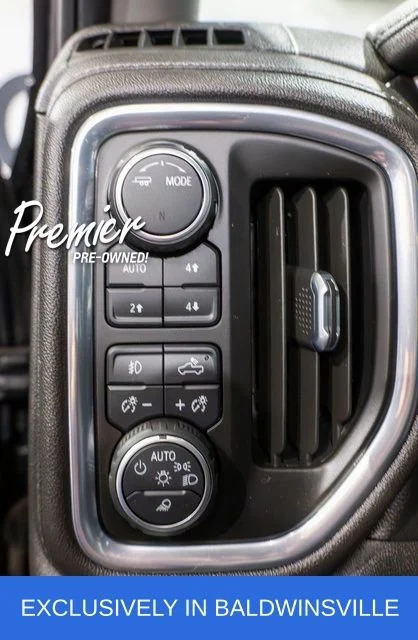 Used 2021 MOSAIC BLACK METALLIC Chevrolet LTZ image 22