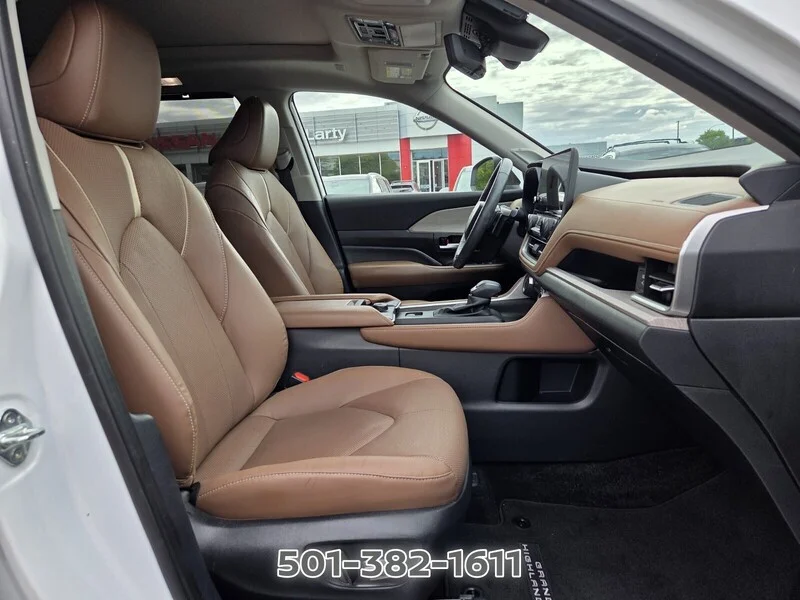 Used 2024 Pearl TOYOTA PLATINUM AWD image 24