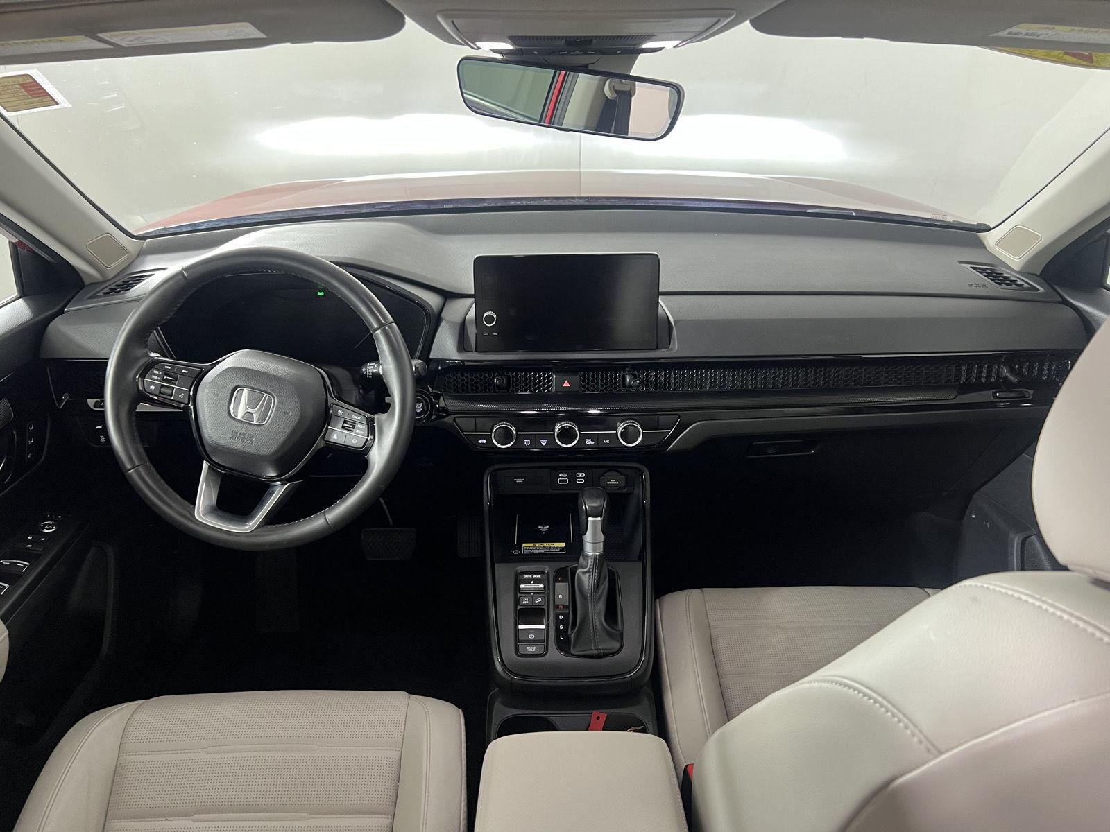 Used 2024 Radiant Red Metallic Honda EX-L image 43