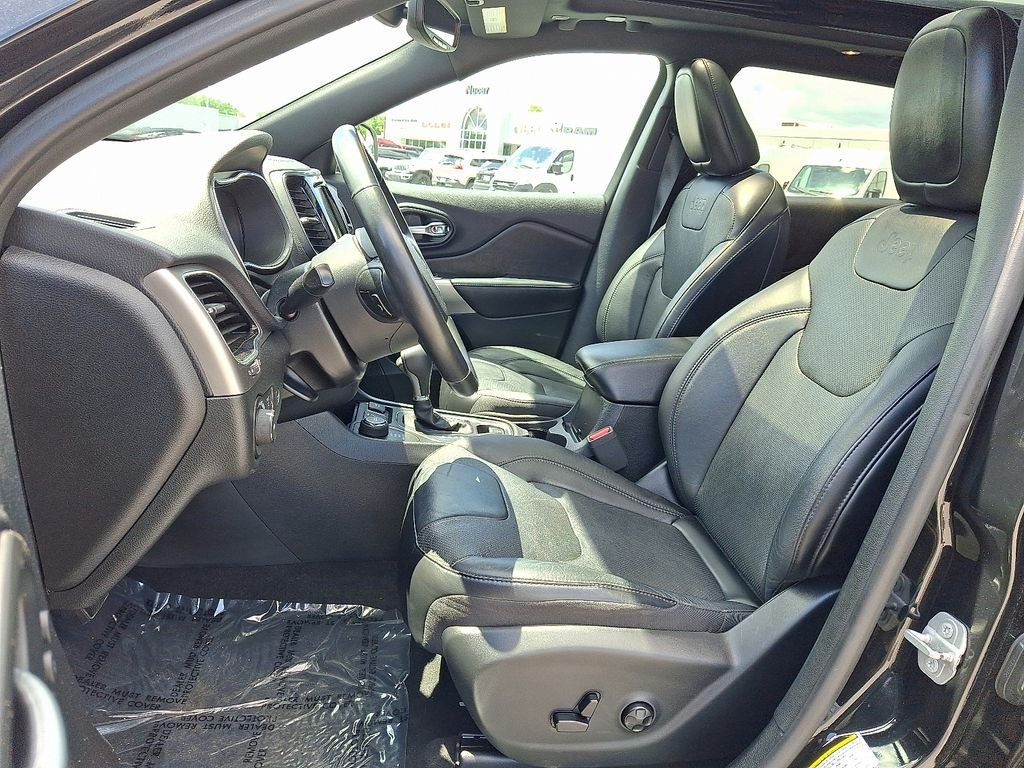 Used 2019 Black Jeep Limited image 14