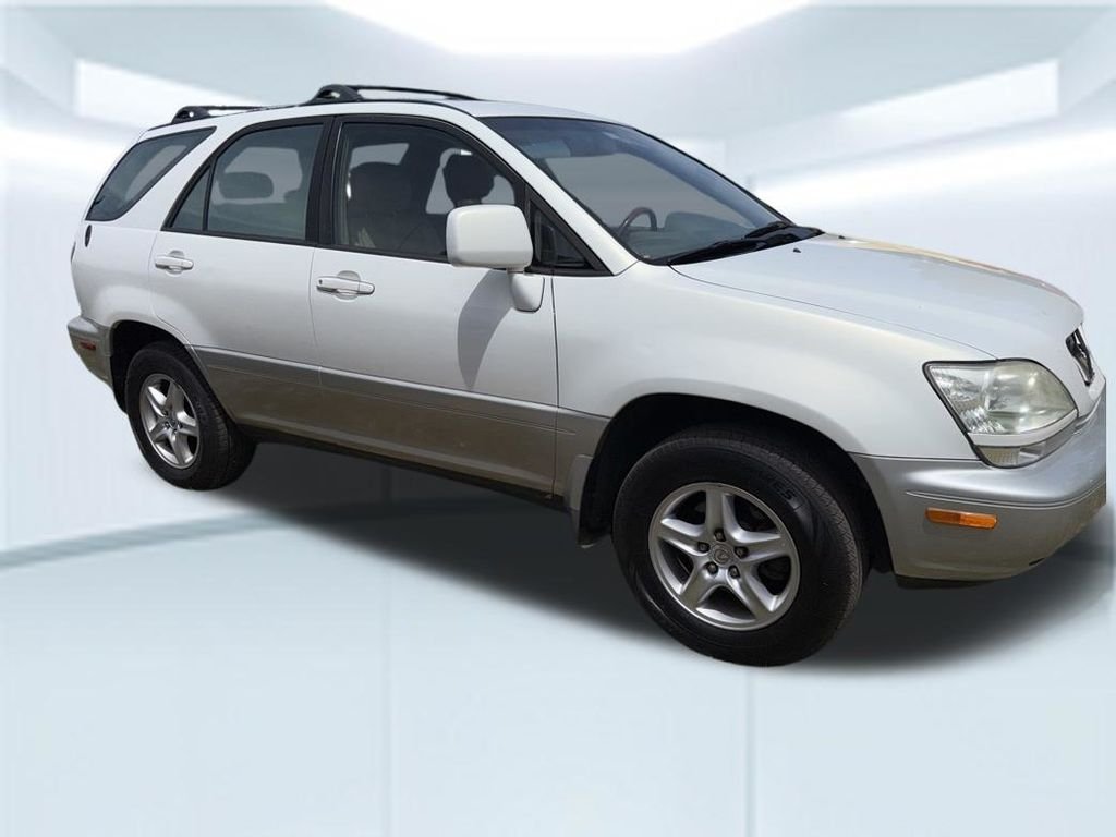 Used 2003  Lexus 300 image 6