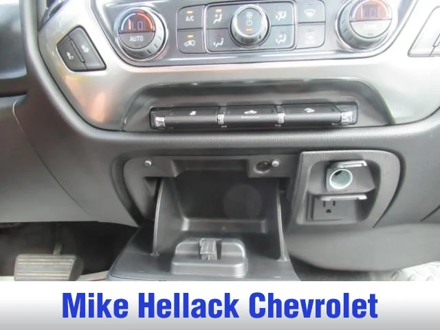 Used 2018 BLACK Chevrolet LT image 11