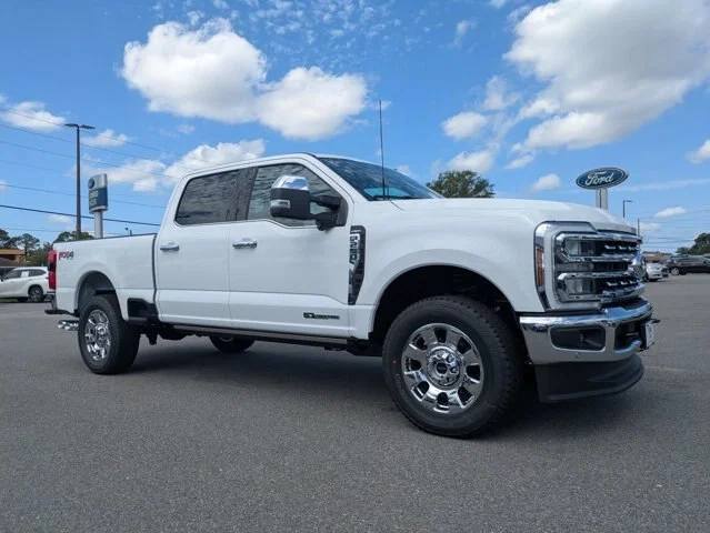 New 2026 Oxford White Ford F-250® Lariat® image 2