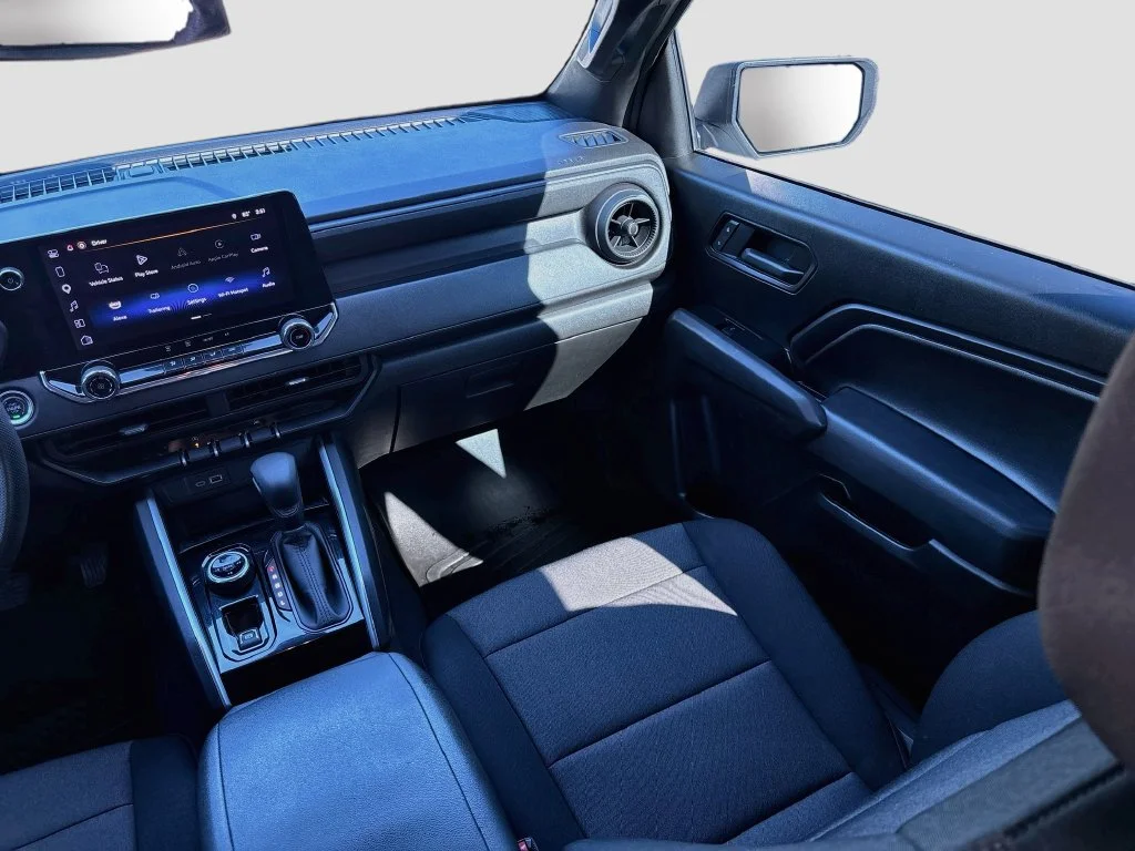 Used 2024 Summit White Chevrolet Trail Boss image 23