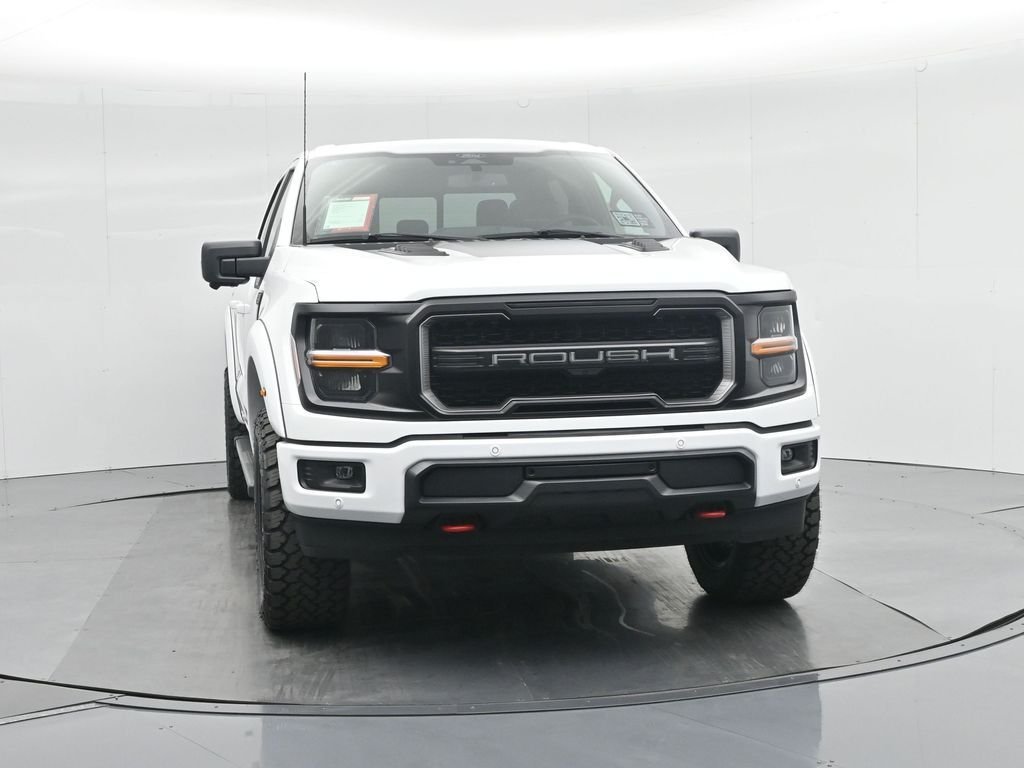 New 2025 Oxford White Ford XLT image 28