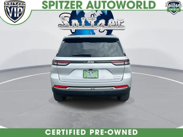 Certified Used 2024 Silver Jeep Limited image 8
