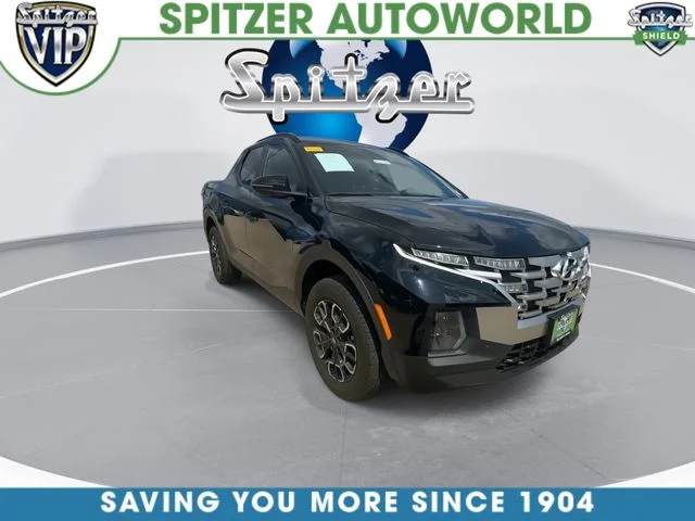 Used 2024 Black Hyundai SEL image 2