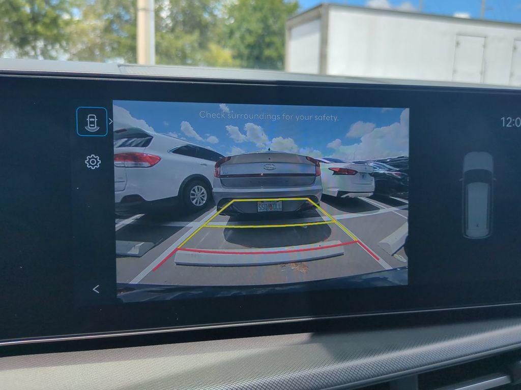 New 2027 Black Hyundai SEL FWD image 26