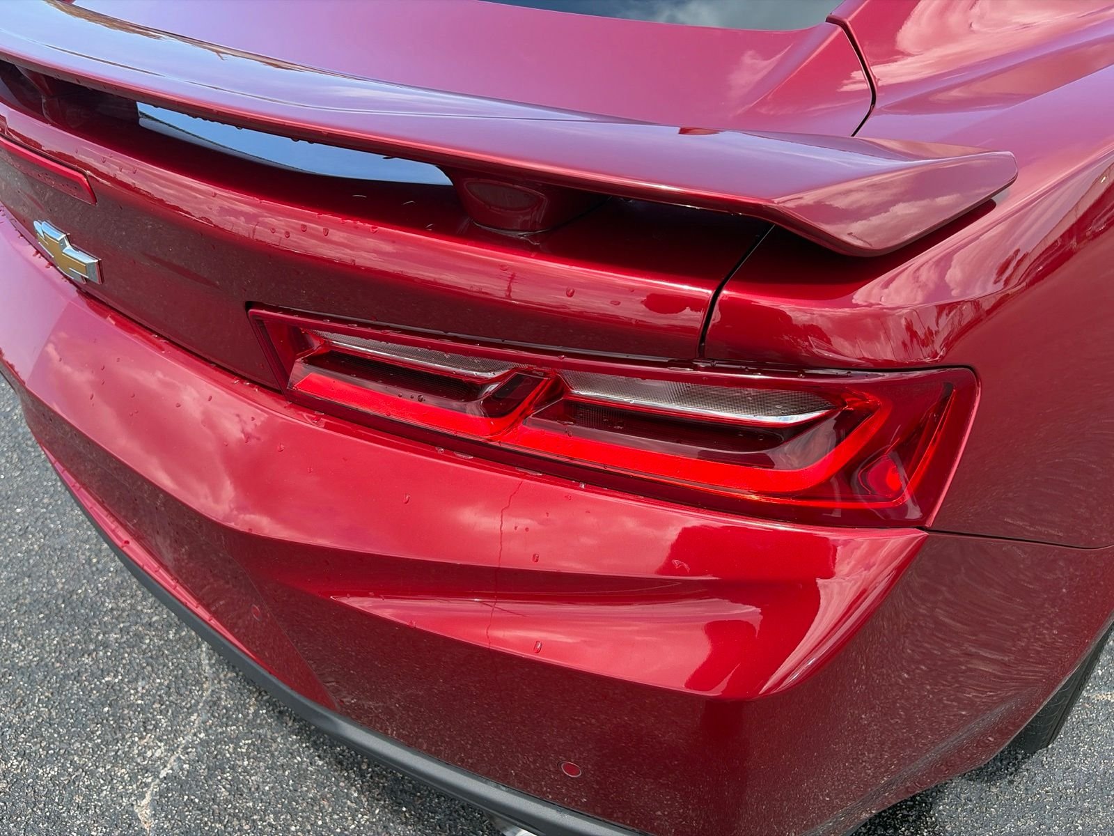 Used 2018 Red Chevrolet SS image 18