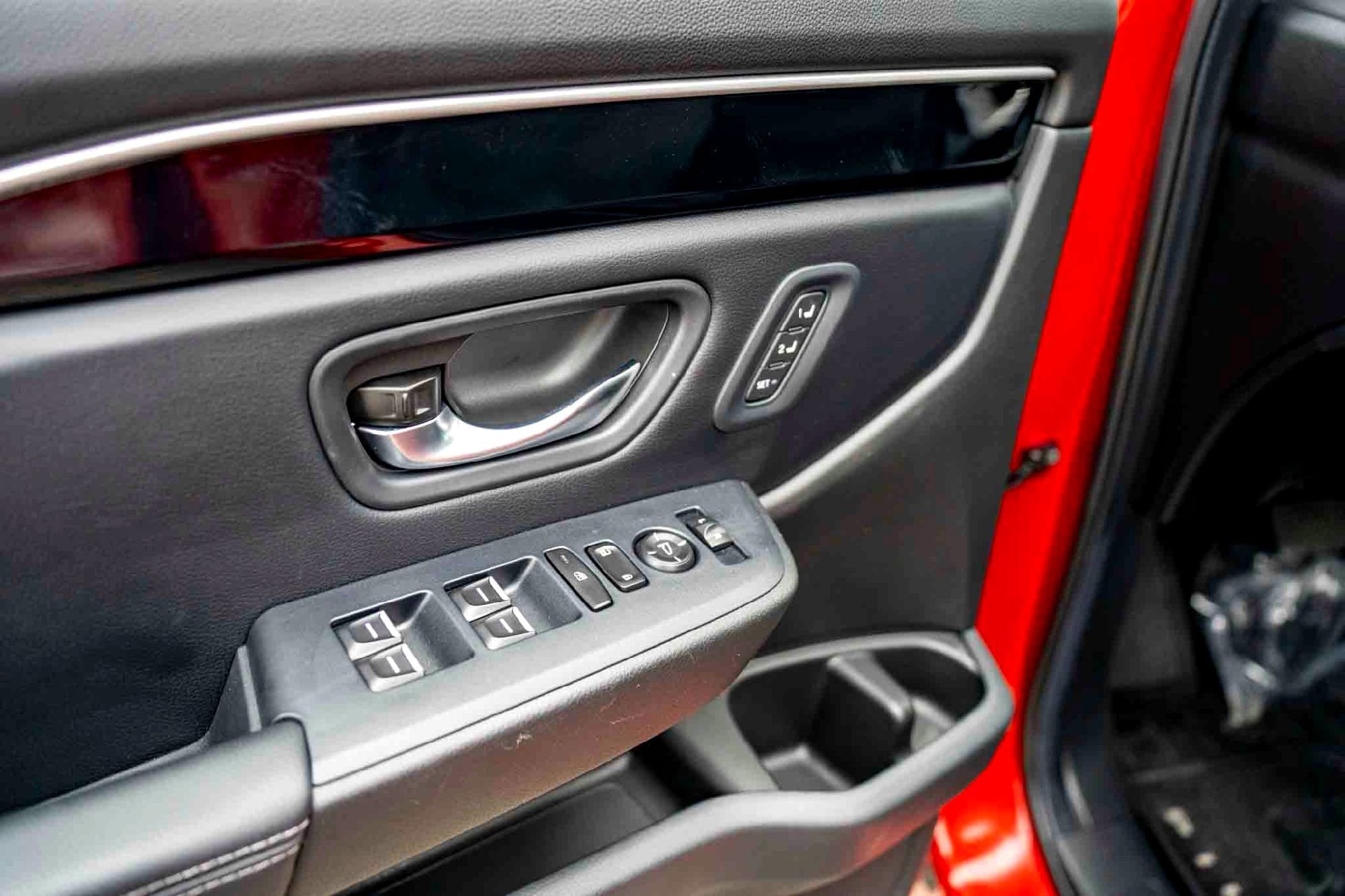 Used 2024 Radiant Red Metallic II Honda Touring image 13