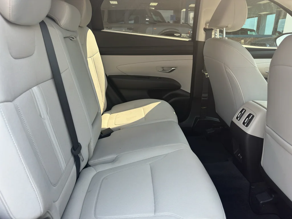 Used 2025 Atlantis Blue Hyundai SEL image 32