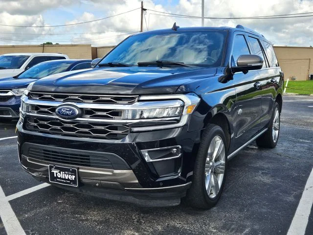 Used 2024 Agate Black Metallic Ford King Ranch image 2