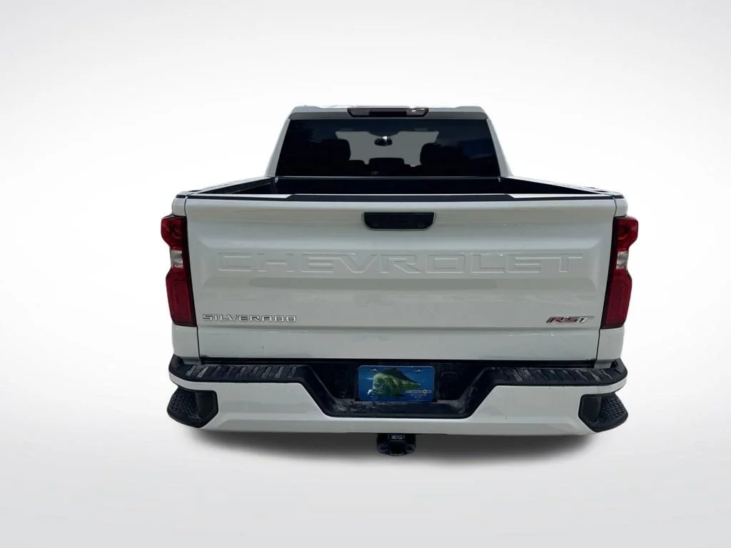 Certified Used 2026 Summit White Chevrolet RST image 7