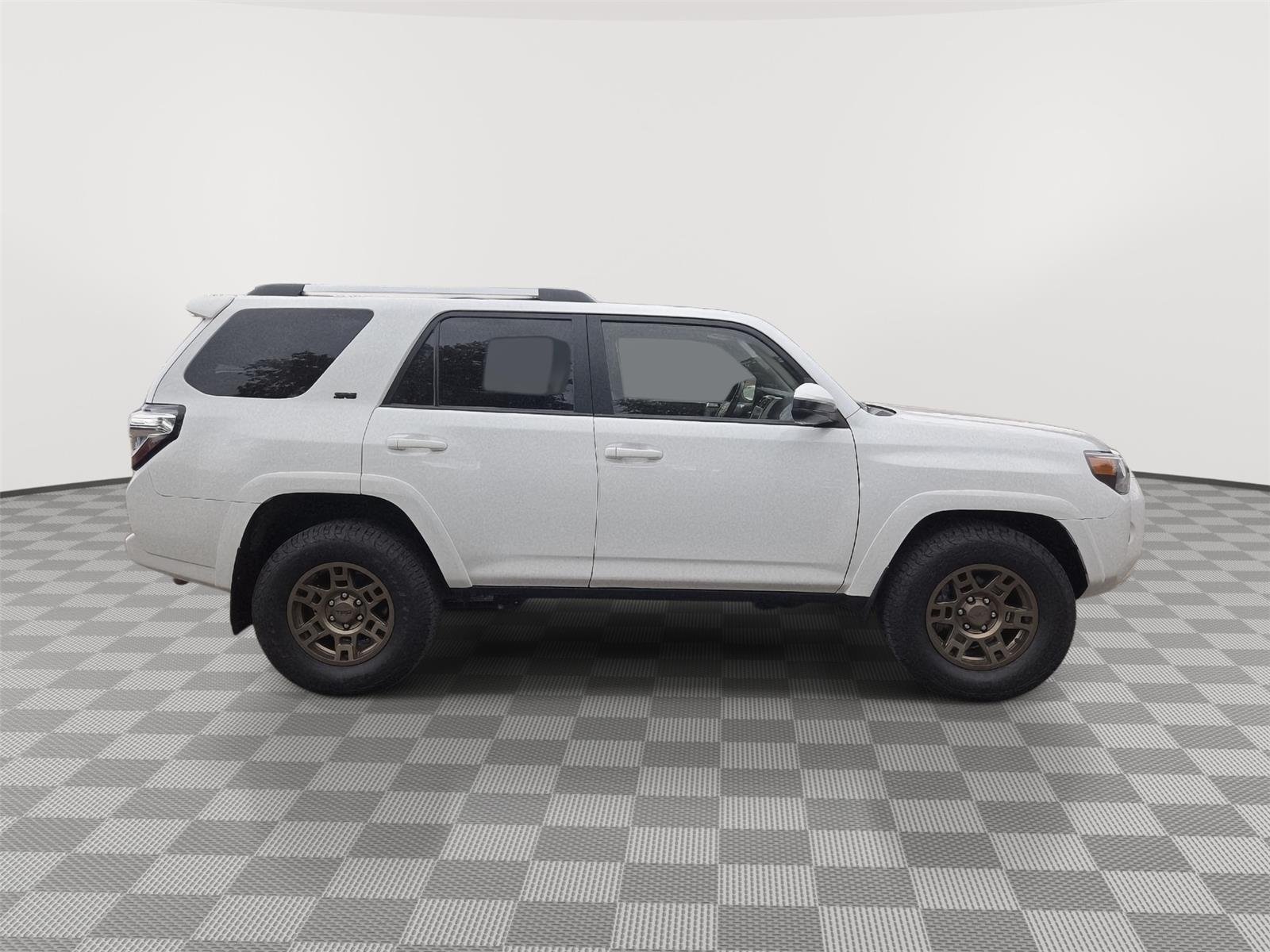 Certified Used 2023 Ice Cap Toyota SR5 image 14