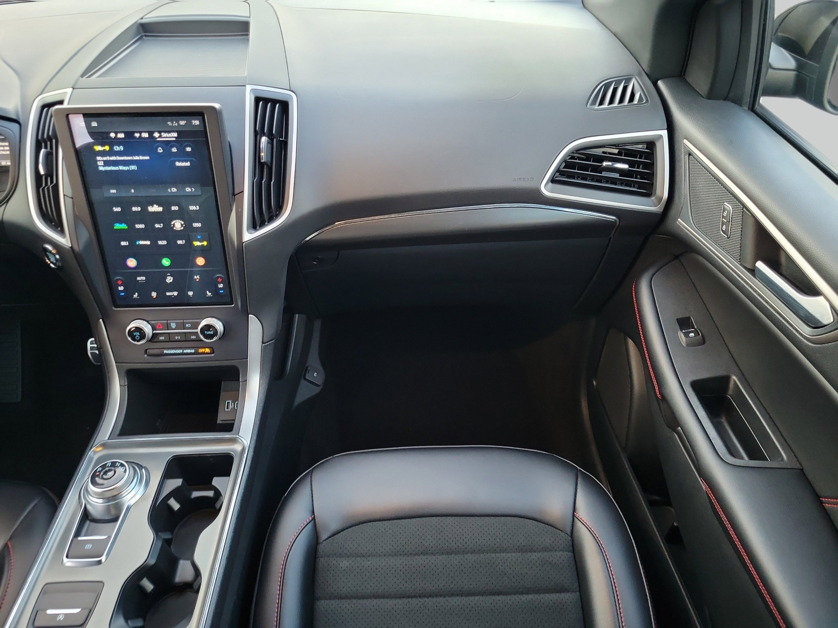 Used 2022 Black Metallic Ford ST Line image 14