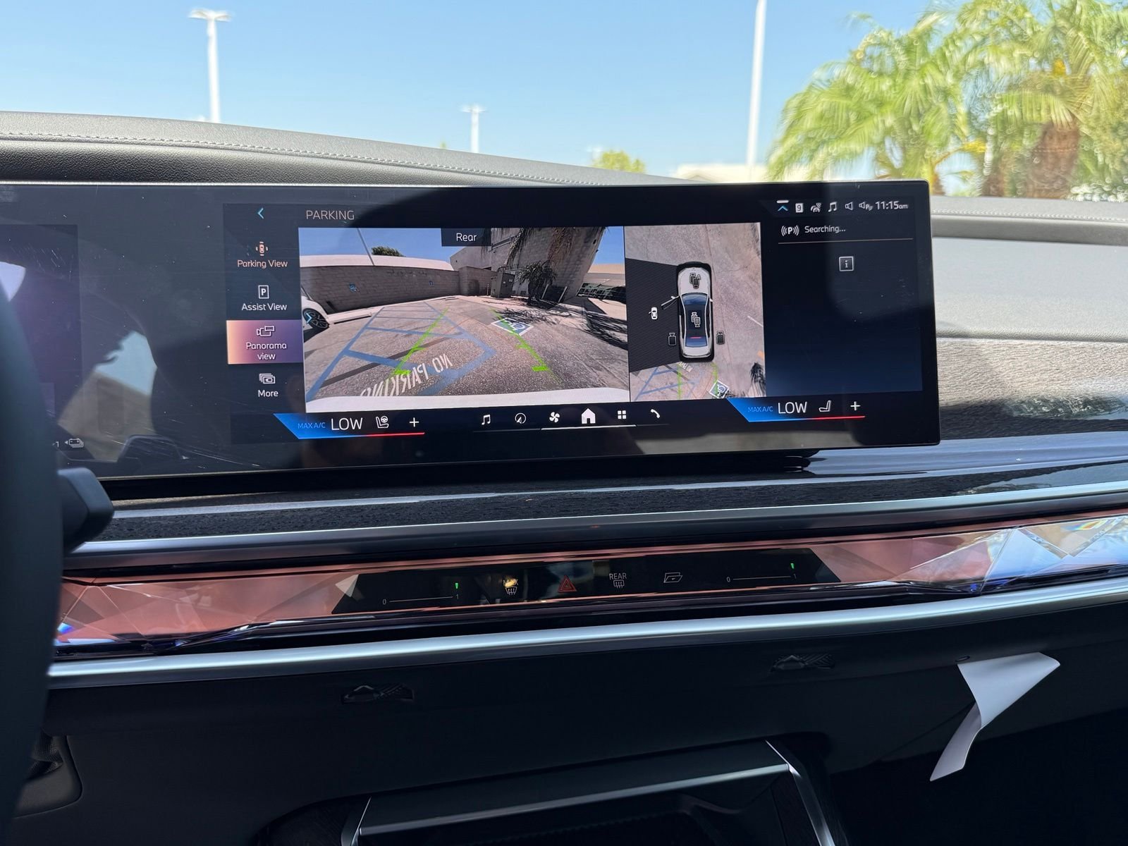 New 2026 Alpine White BMW 750e xDrive image 29