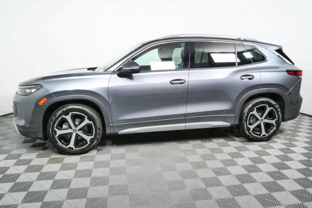 New 2026 Platinum Gray Metallic Volkswagen SE image 29