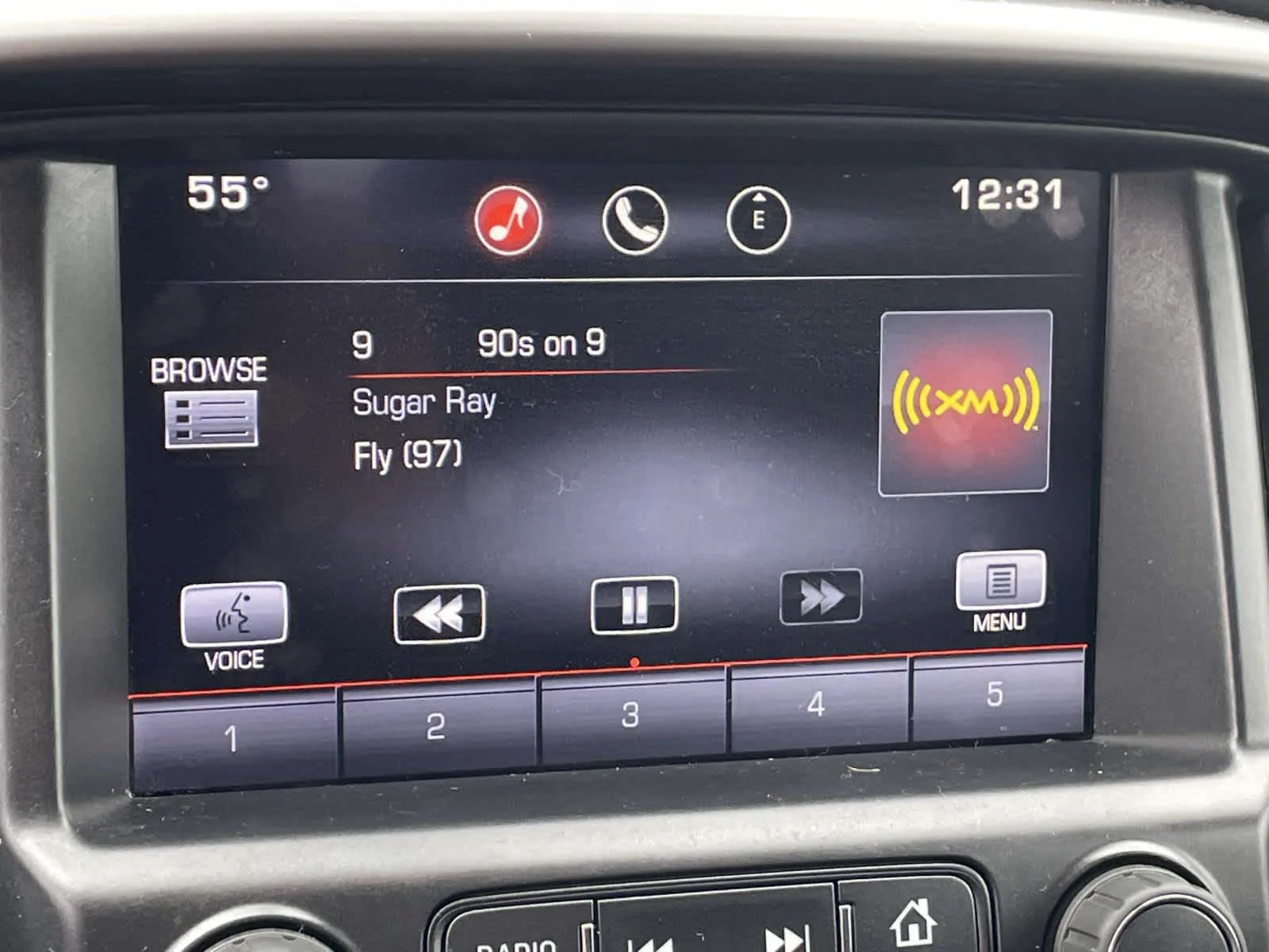 Used 2015 Cyber Gray Metallic GMC 4WD SLE image 22