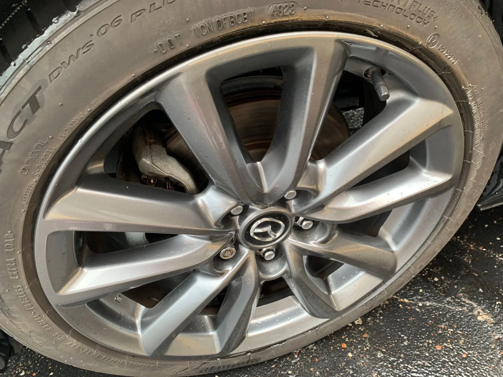 Used 2021 Black Mazda Select image 19