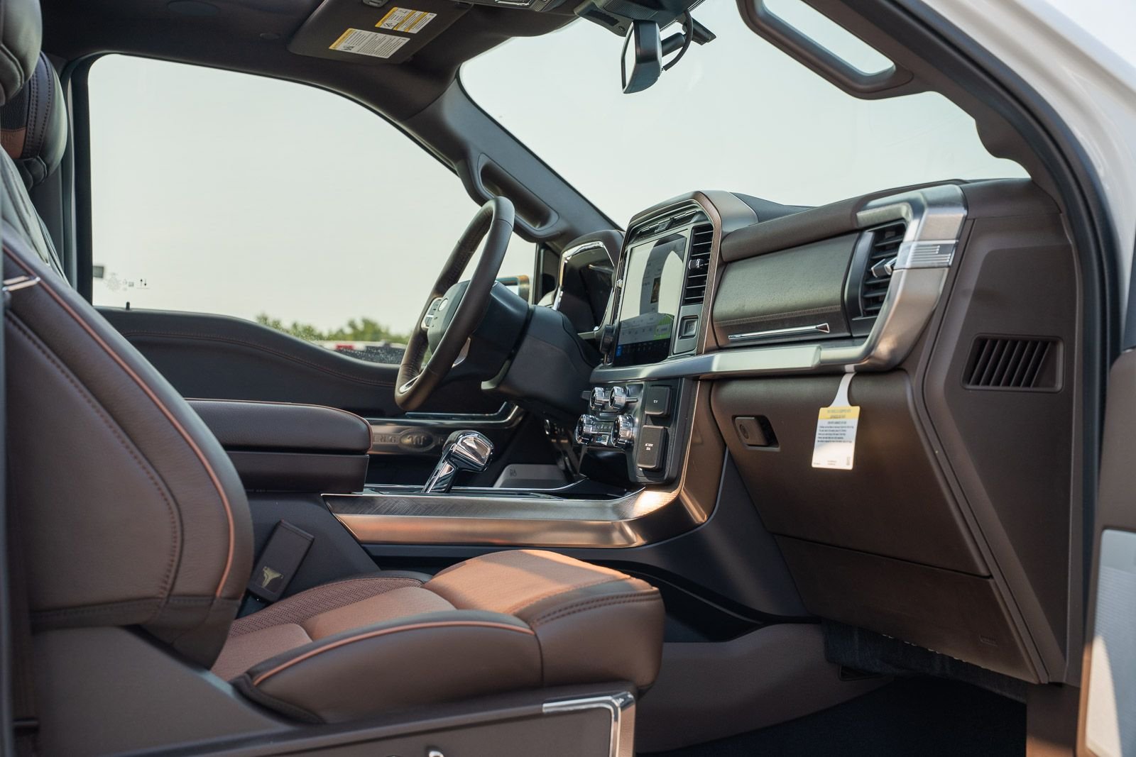 New 2026 Star White Metallic Tri-Coat Ford King Ranch® image 10