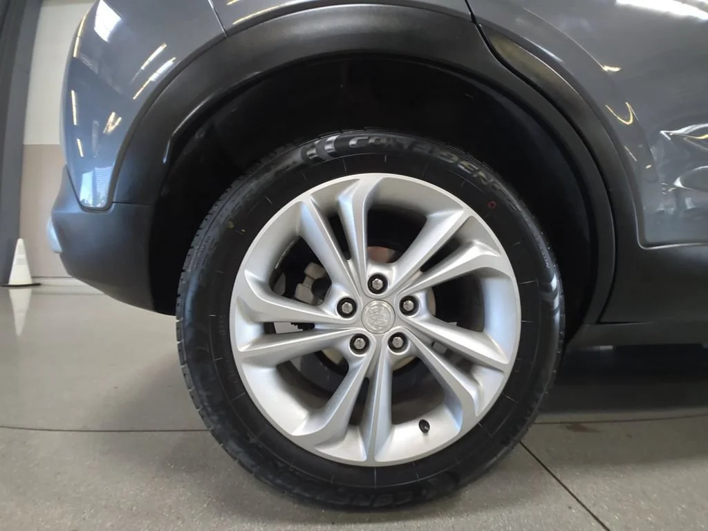 Used 2020 SATIN STEEL METALLIC Buick Preferred image 30