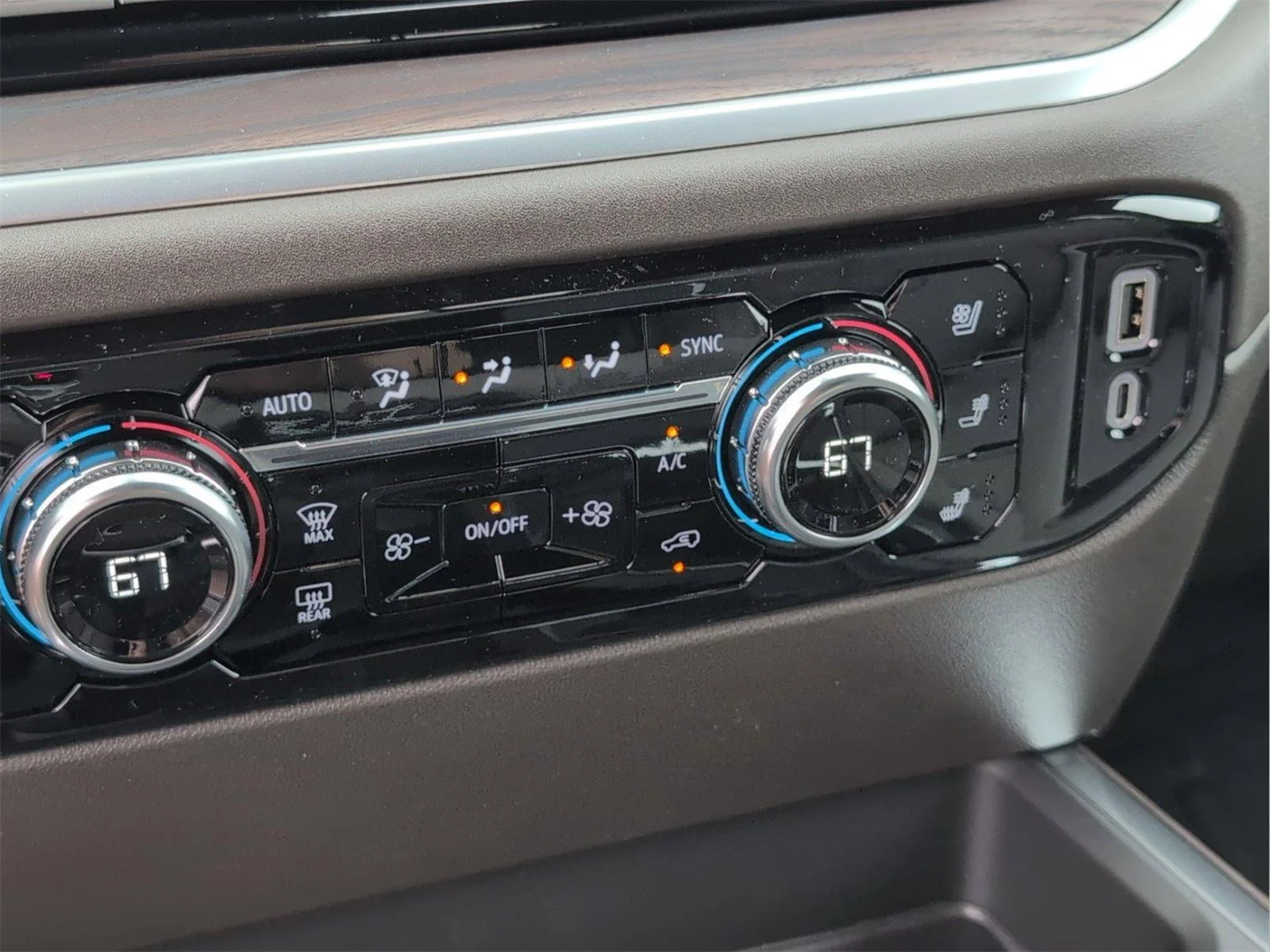 New 2026 Sterling Metallic GMC SLT image 23