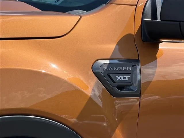 Used 2019  Ford XLT image 7