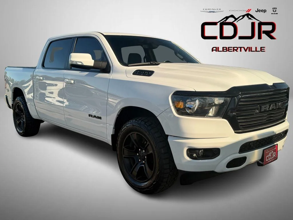 2021 RAM 1500 Big Horn/Lone Star 4x4 Crew Cab 5'7's photo
