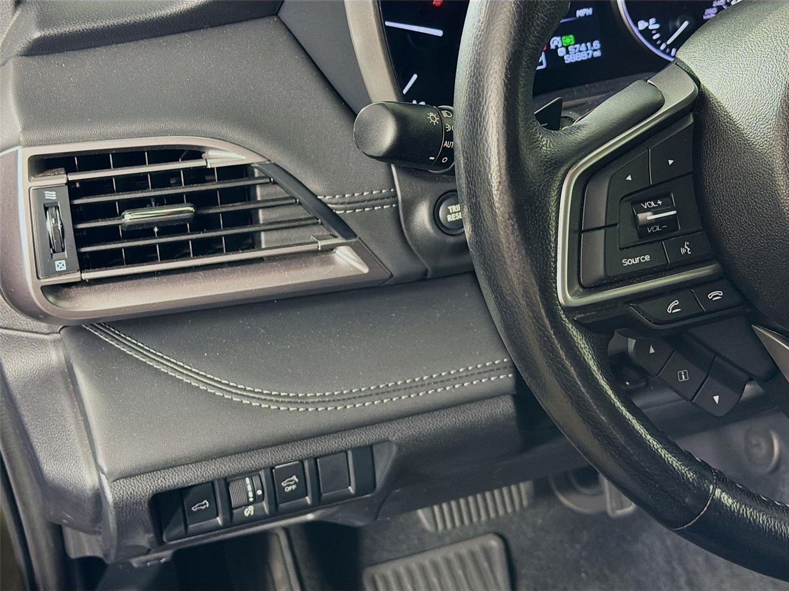 Used 2021 GREEN SUBARU  image 17