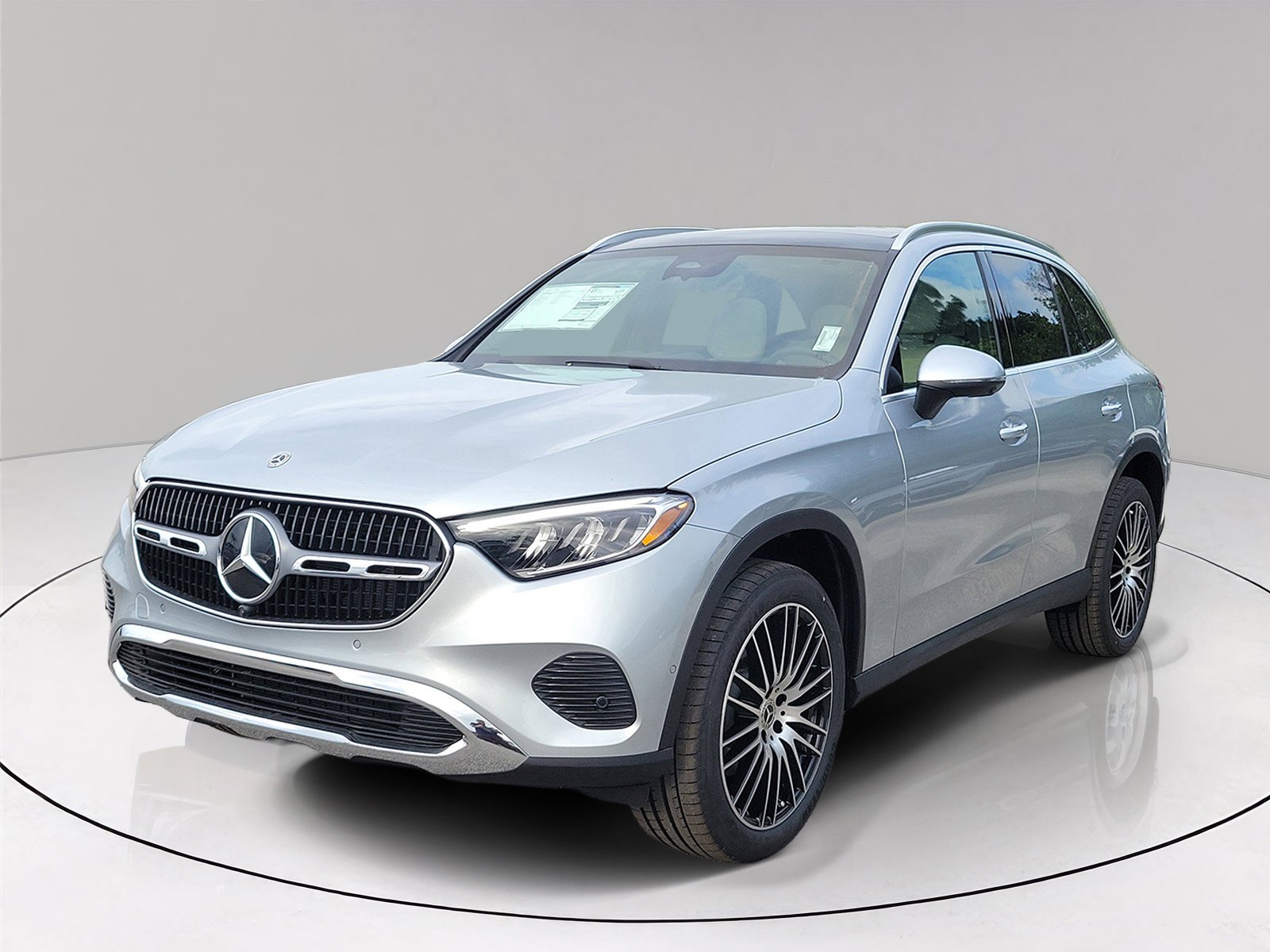 New 2026 Cirrus Silver Metallic Mercedes-Benz GLC 300 image 3