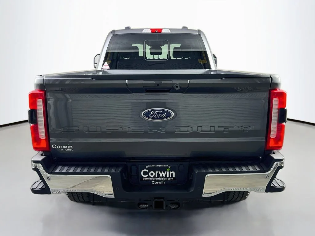 New 2026 Carbonized Gray Metallic Ford Lariat image 14