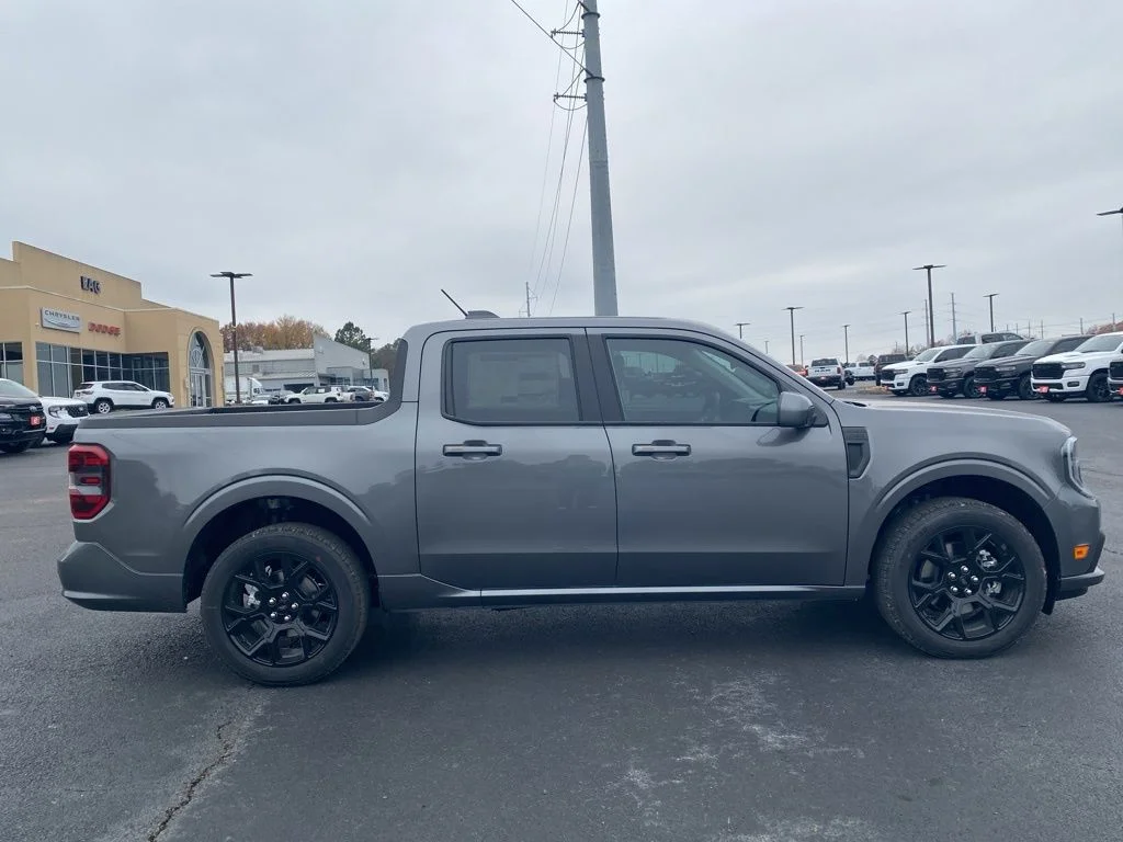 New 2026 Carbonized Gray Metallic Ford Lobo™ image 9