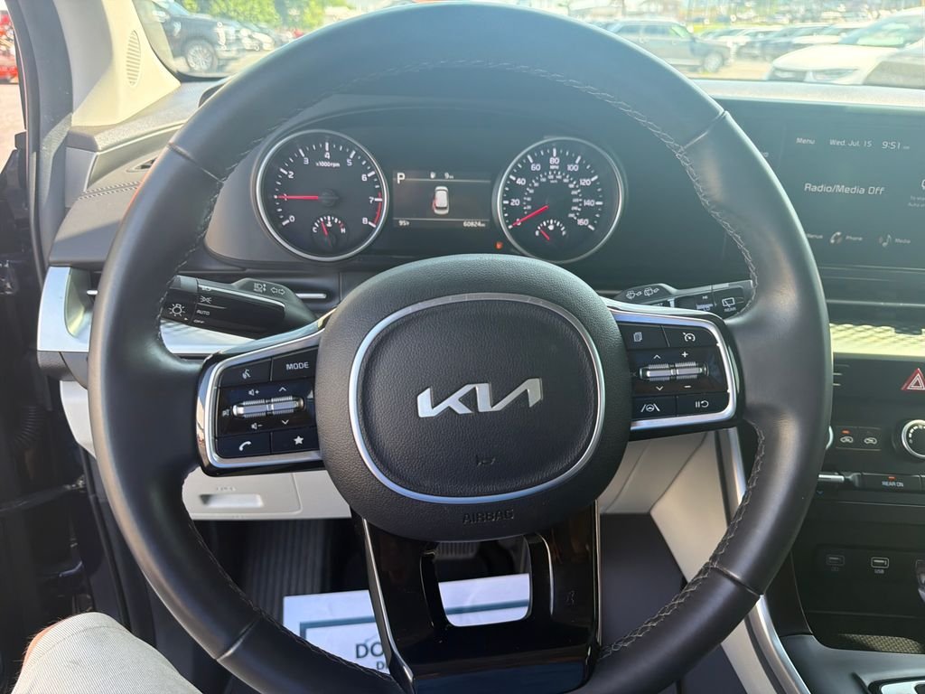 Used 2024 Blue Kia LX image 17