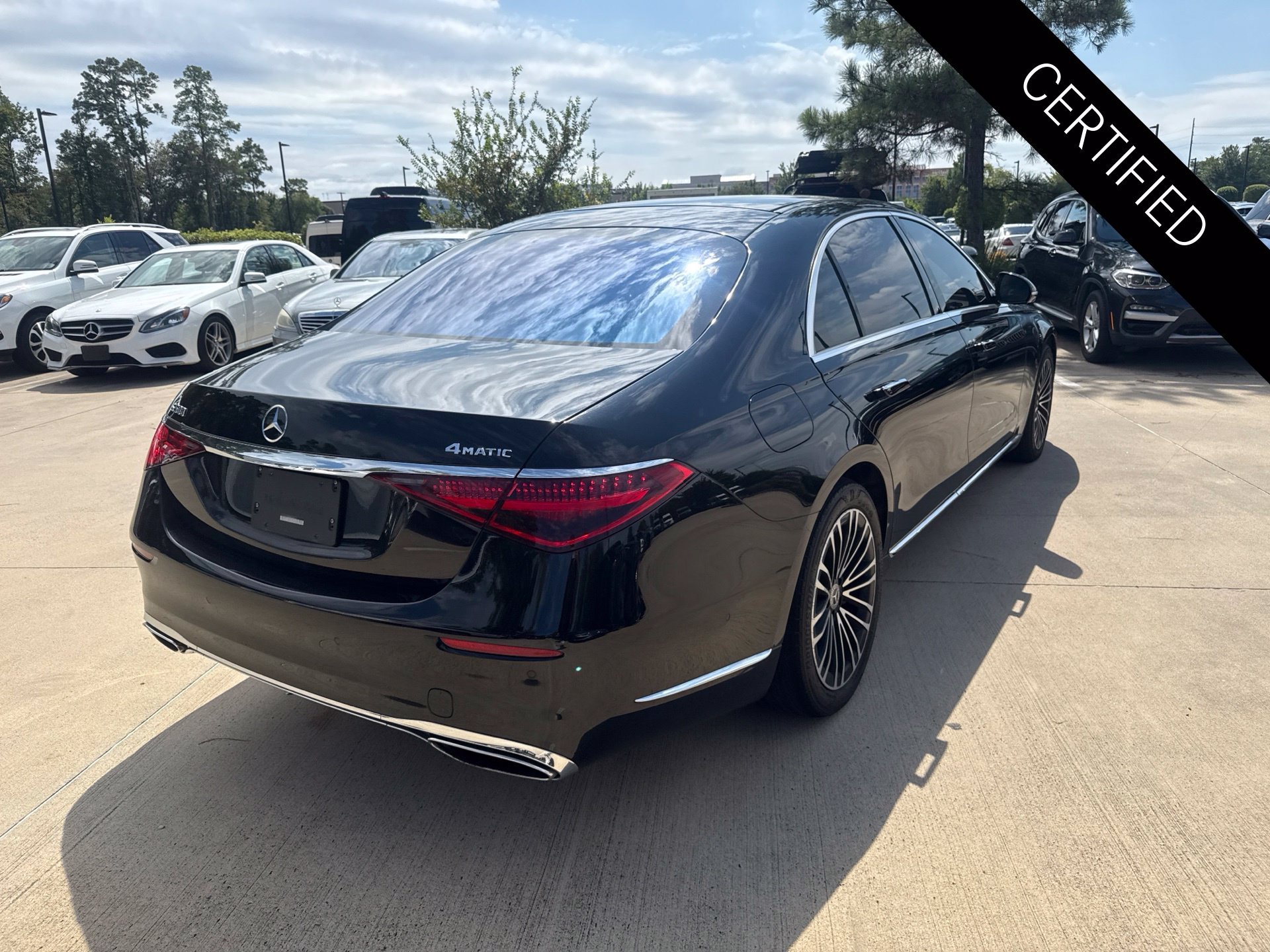 Certified Used 2022 Obsidian Black Metallic Mercedes-Benz S 500 image 4