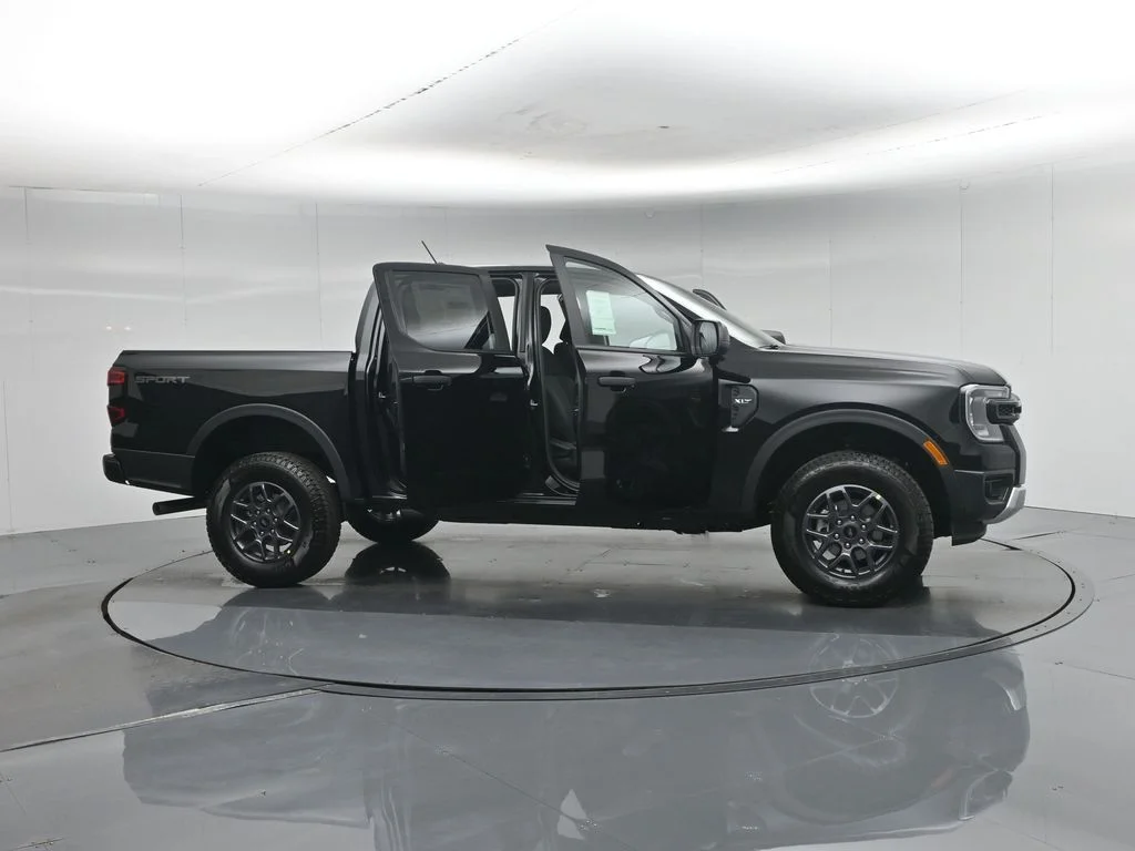 New 2026 Shadow Black Ford XLT image 4