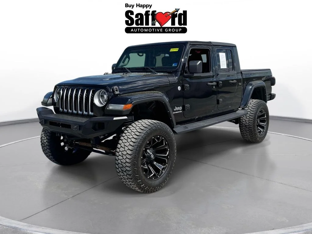 2022 Jeep Gladiator Overland's photo