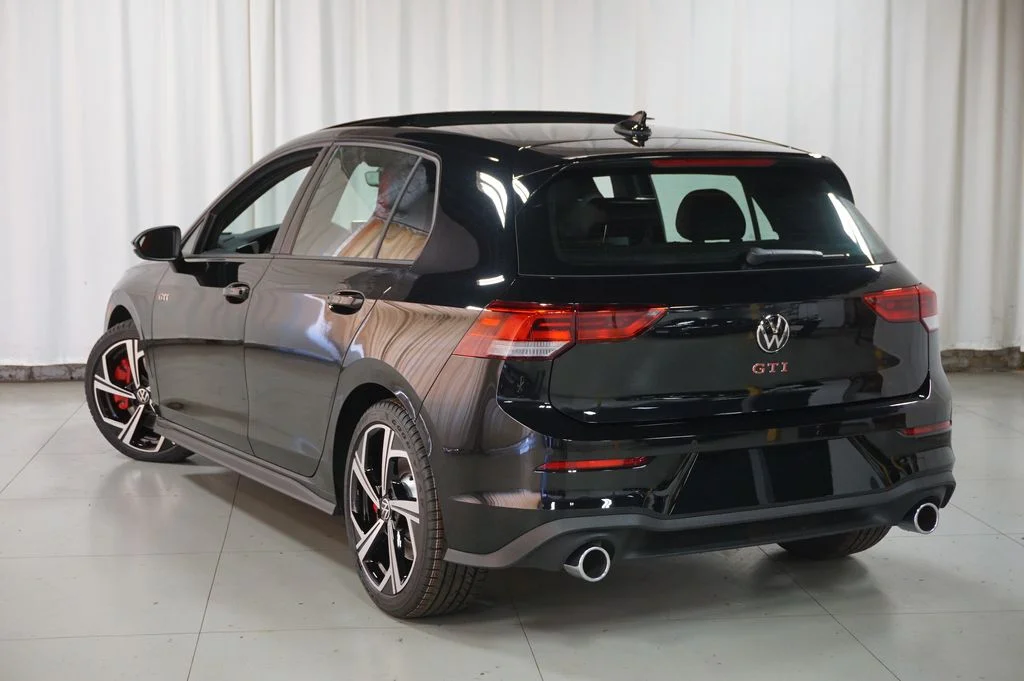 New 2026 Black Volkswagen 2.0T SE image 7
