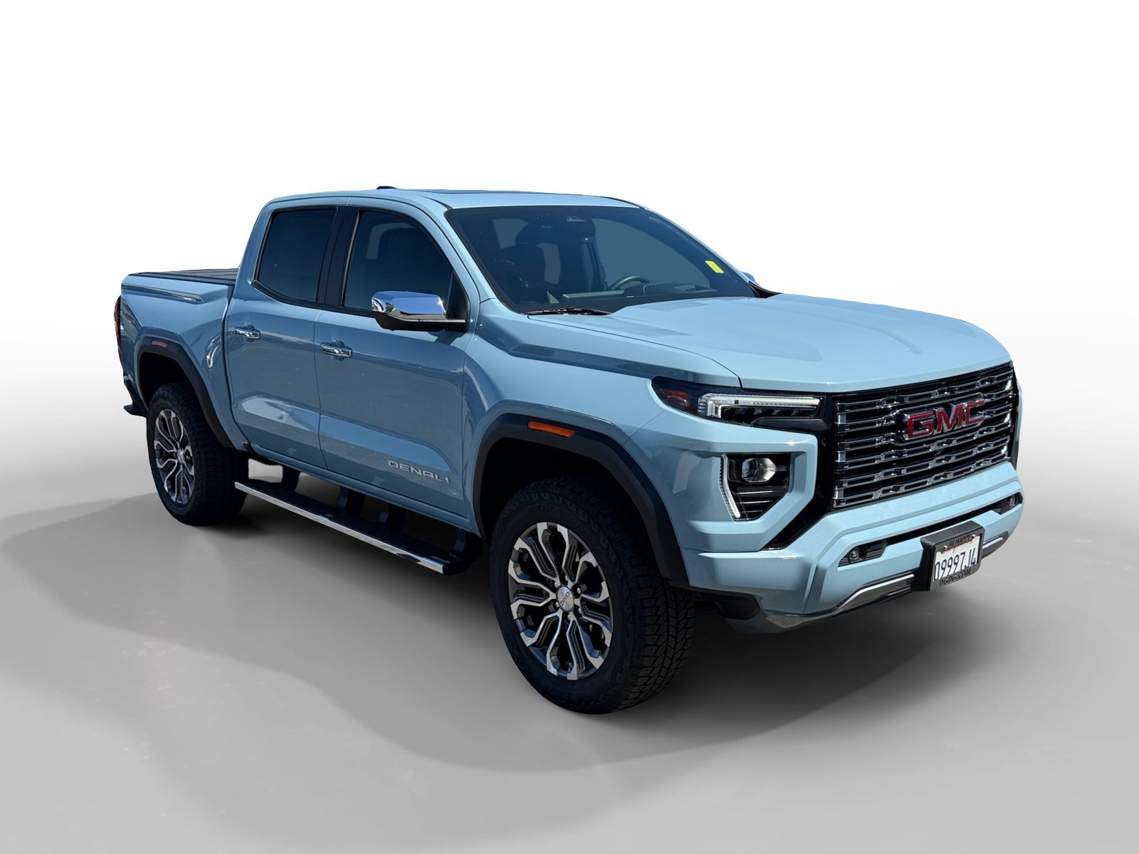 Used 2026 Glacier Metallic GMC Denali image 7