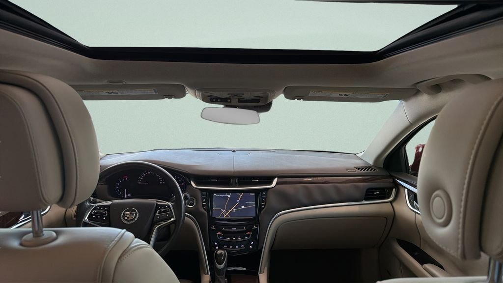 Used 2014 Red Cadillac Luxury image 30