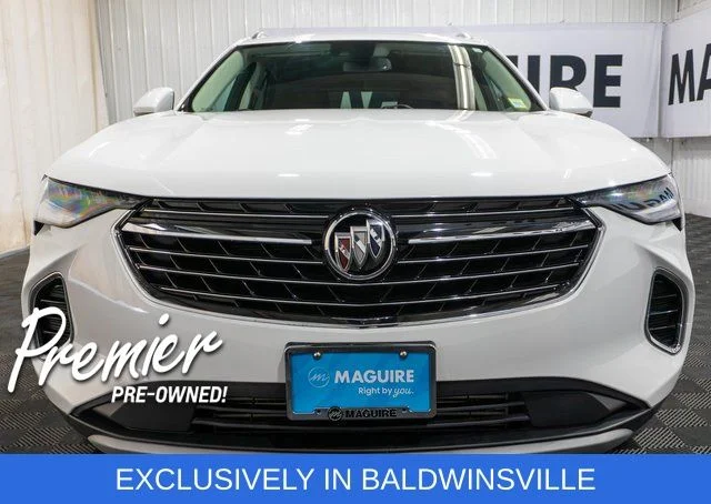 Used 2023 Summit White Buick Preferred image 3
