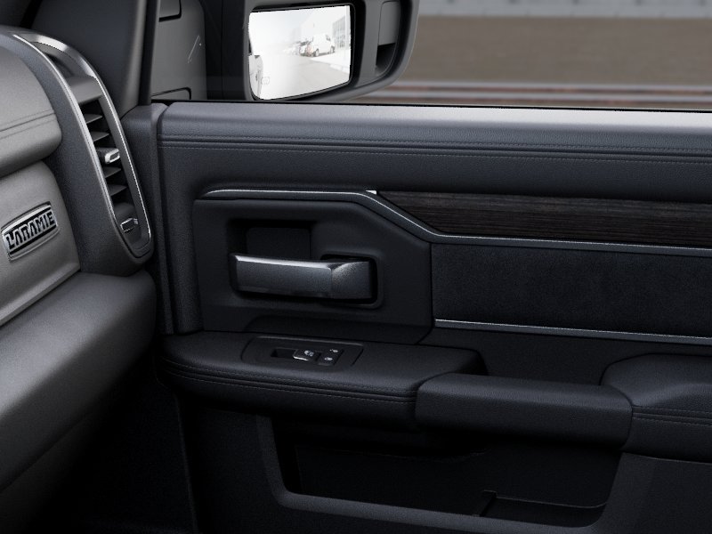 New 2026 Ceramic Gray Clear-Coat Exterior Paint RAM LARAMIE image 25