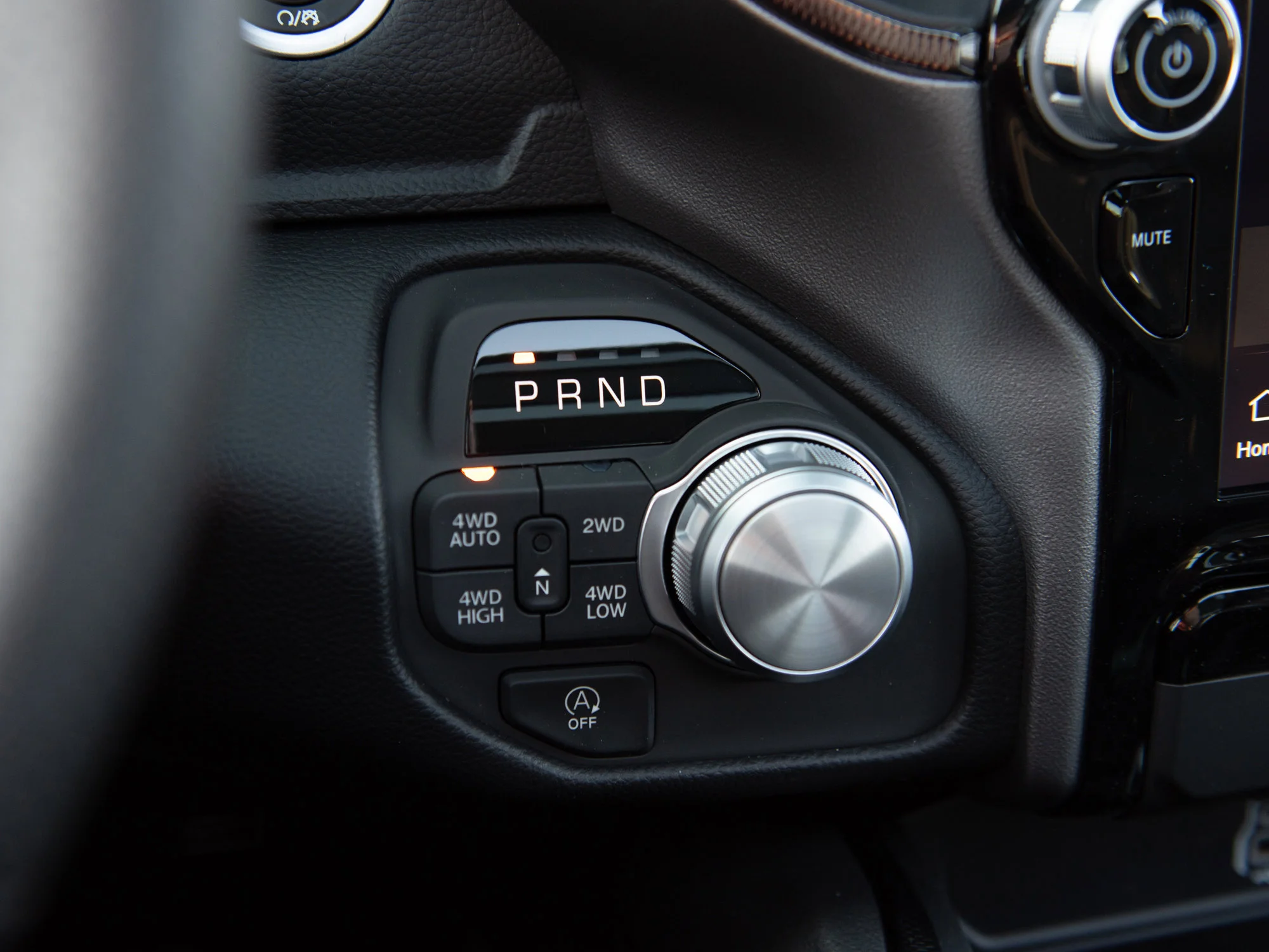 New 2026 canyon lake RAM Sport* image 15