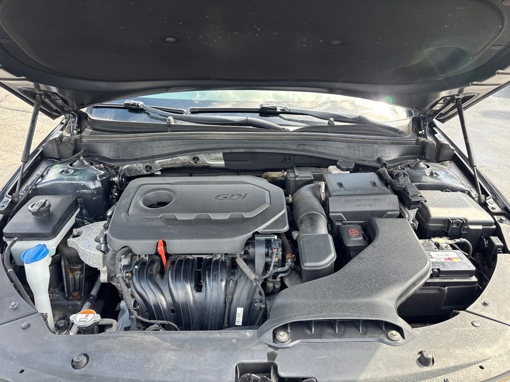 Used 2018 Gray Kia S image 11