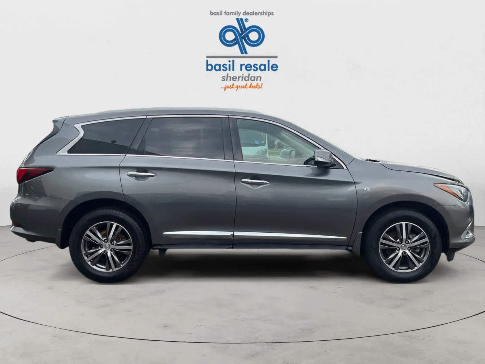Used 2020 Liquid Platinum INFINITI LUXE image 7