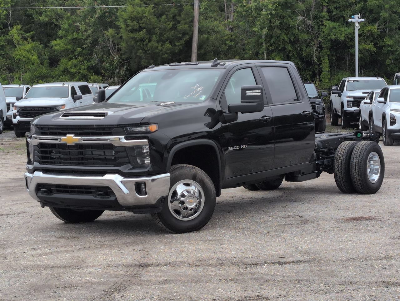 2026 Chevrolet Silverado 3500 Chassis Cab