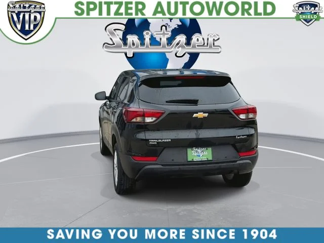 Used 2025 Black Chevrolet LS image 8