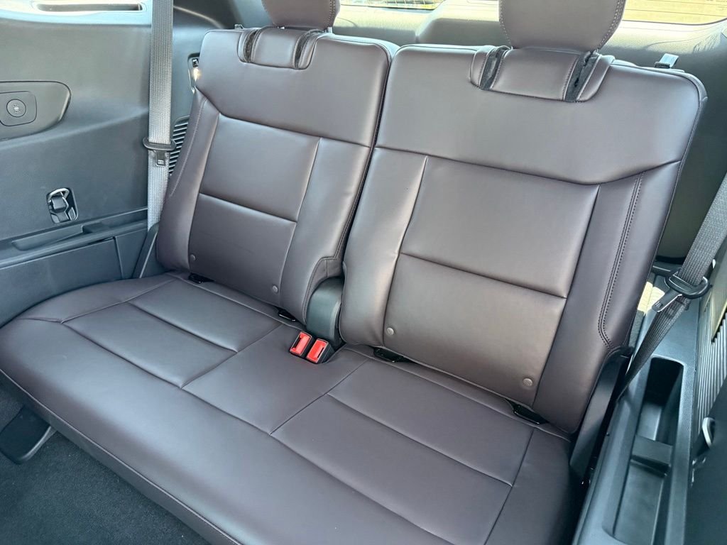 New 2026 Carbonized Gray Metallic Ford Platinum™ image 8