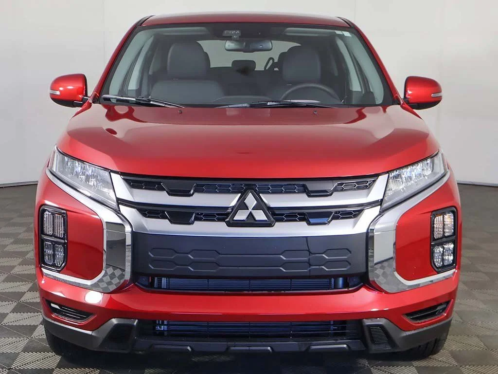 2025 Mitsubishi Outlander Sport SE - Photo 9
