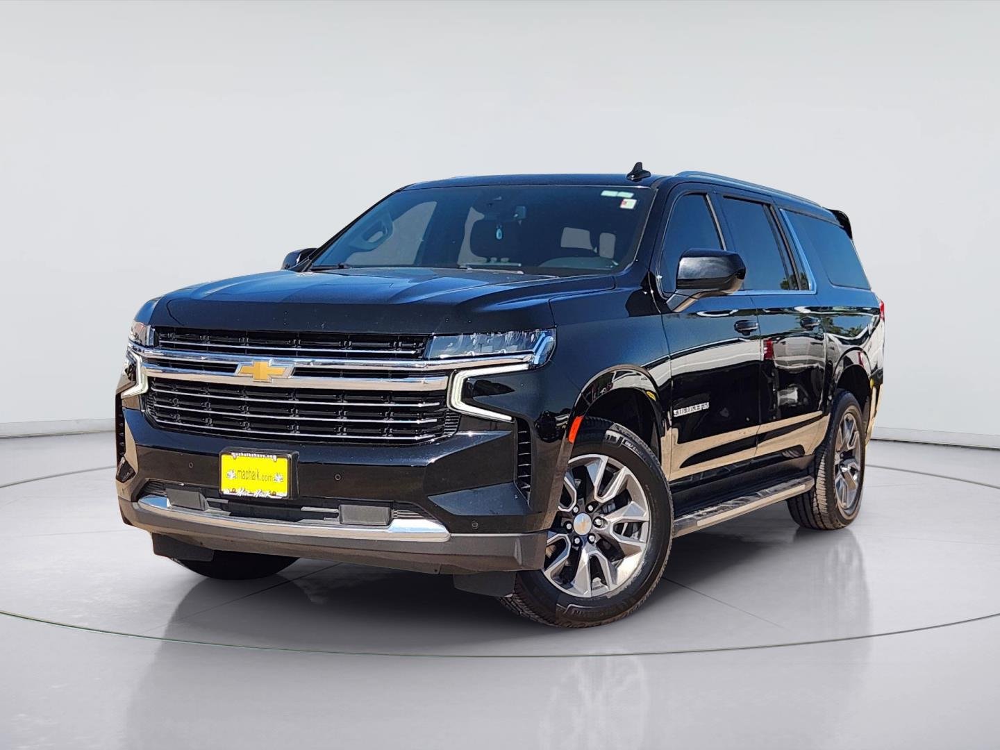 2024 Chevrolet Suburban LT - Photo 1